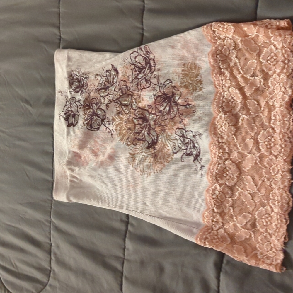 White flower design with pink lace top